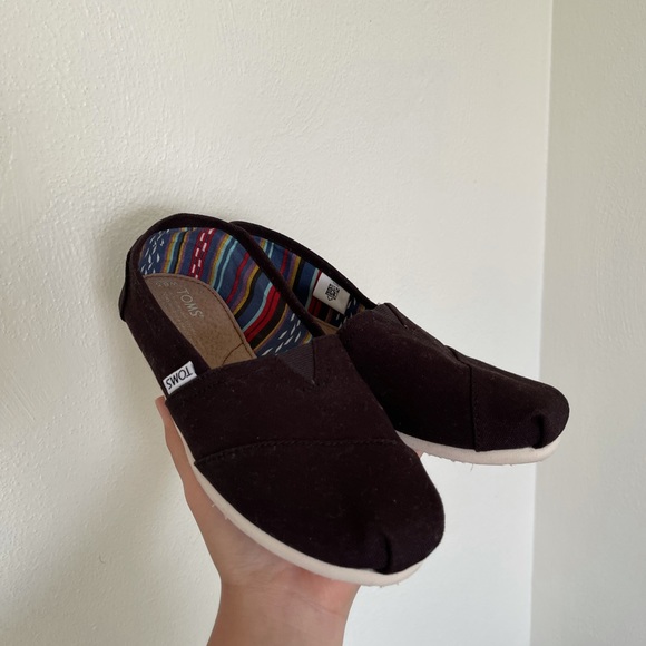 Toms Shoes - NWOT TOMS | Black Canvas Shoes